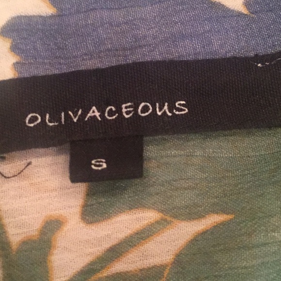 OLIVACEOUS SHEER FLORAL BLOUSE - Picture 6 of 6